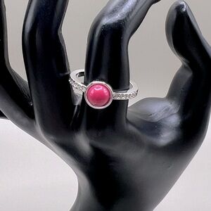 EUC lia sophia “Candy Dots” ring Sz 9, pink and silver tone w/ cut crystals